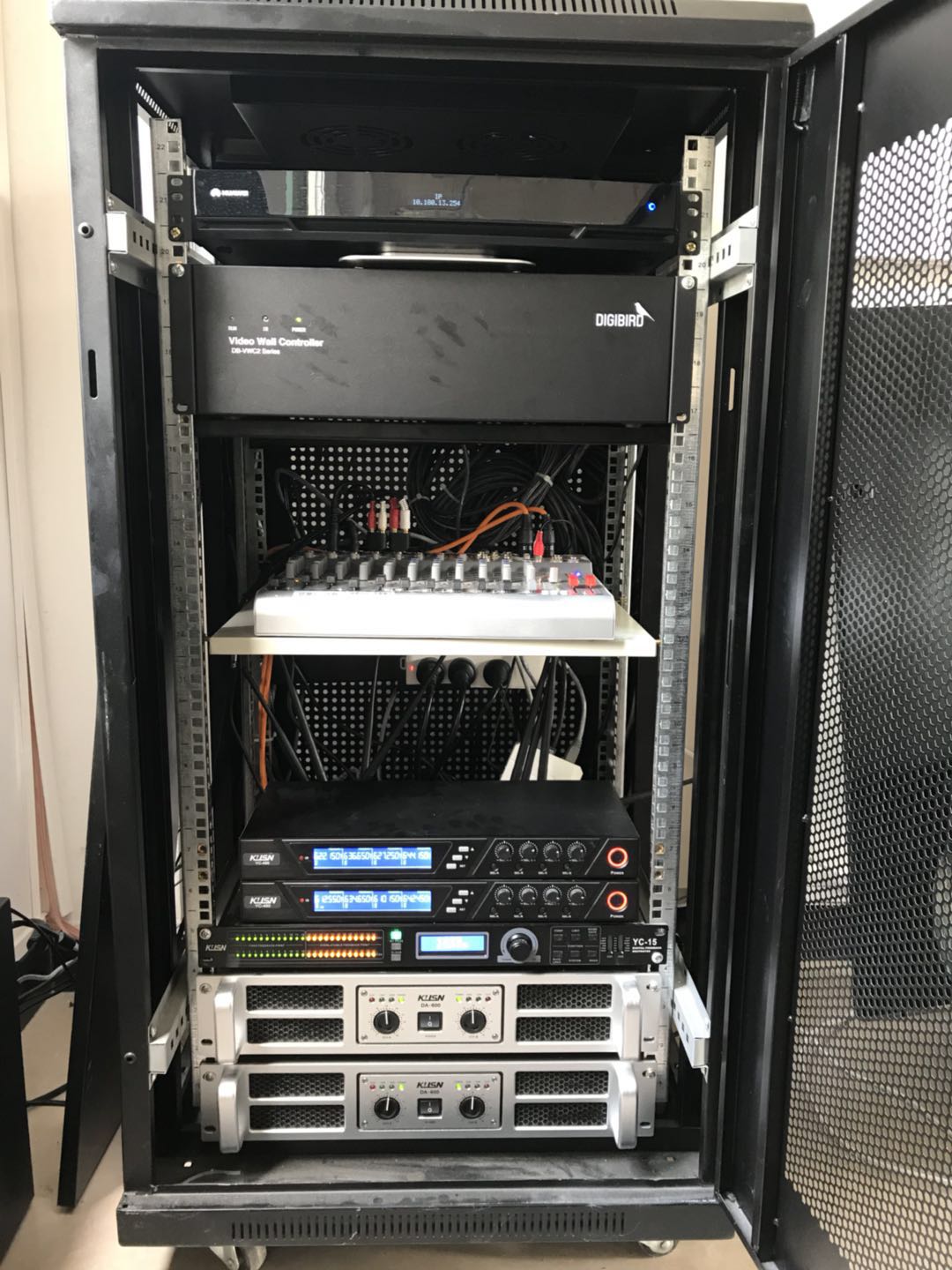 公共廣播绿巨人影院官网 公共廣播绿巨人影院官网